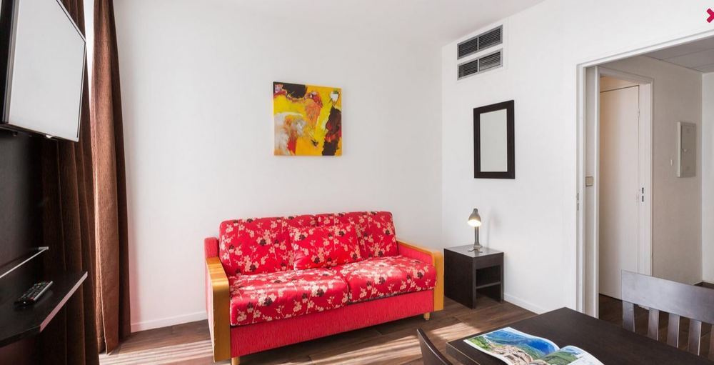 The Jay By Happyculture Hotel